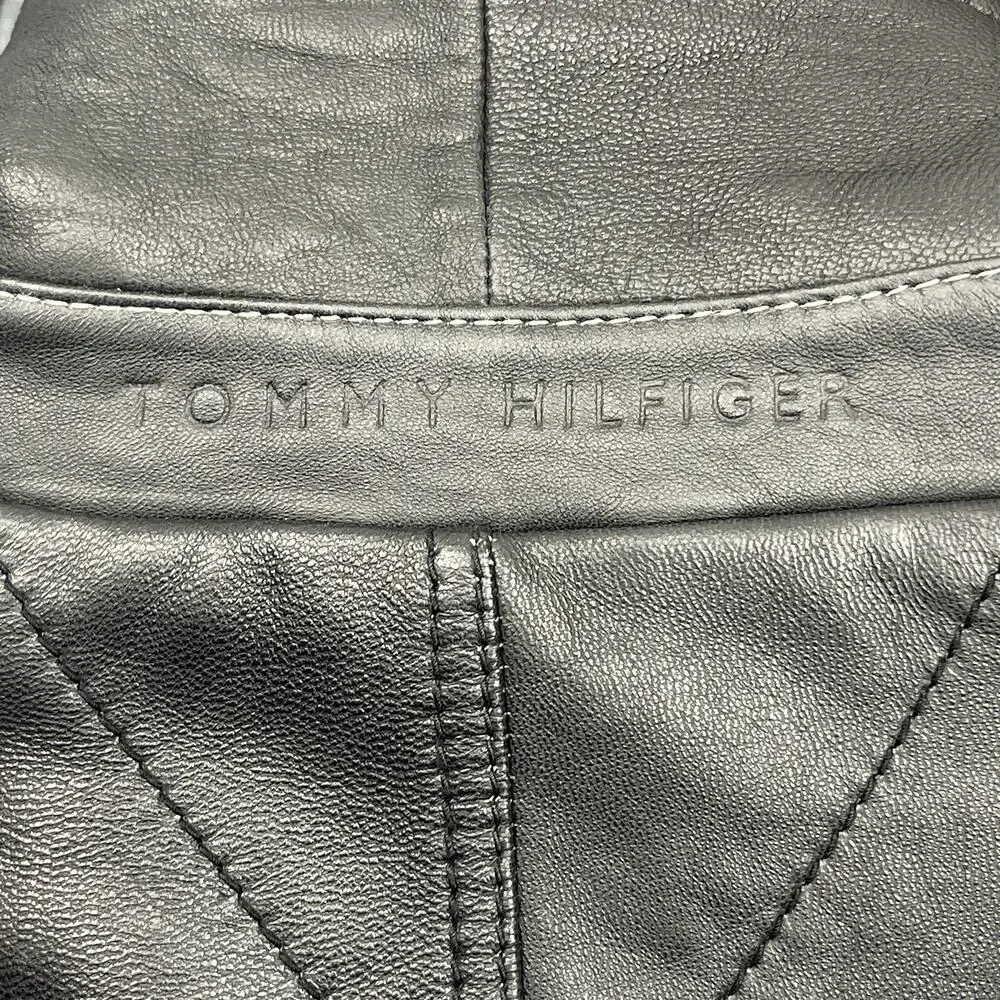 Vintage Men's Tommy Hilfiger Black Leather Bomber Jacket Zip Front Lined XL
